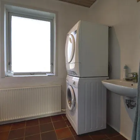 Four-bedroom In Brande * Omvrå
